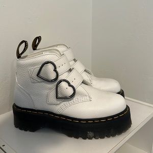 Heart buckle Dr. Martens